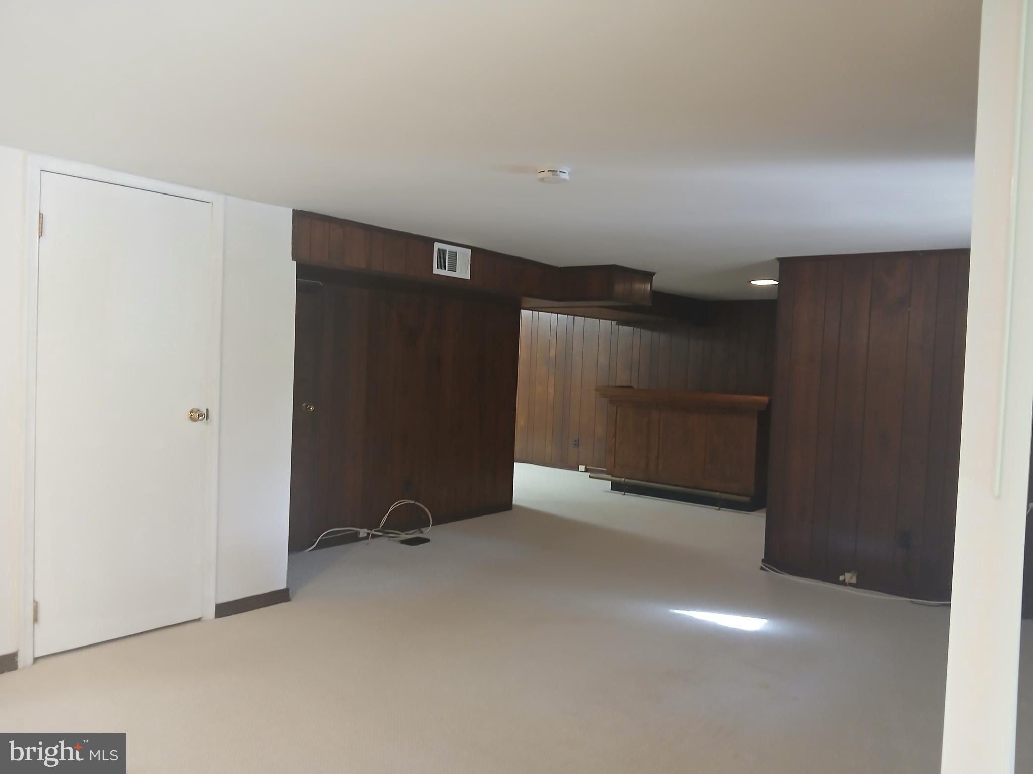 BONNIE BRAE - Residential Lease