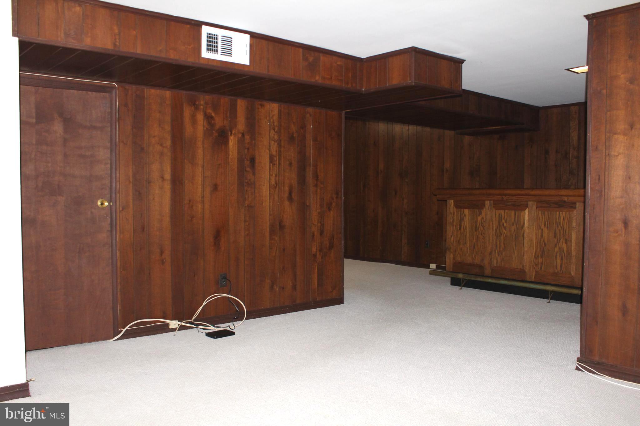 BONNIE BRAE - Residential Lease