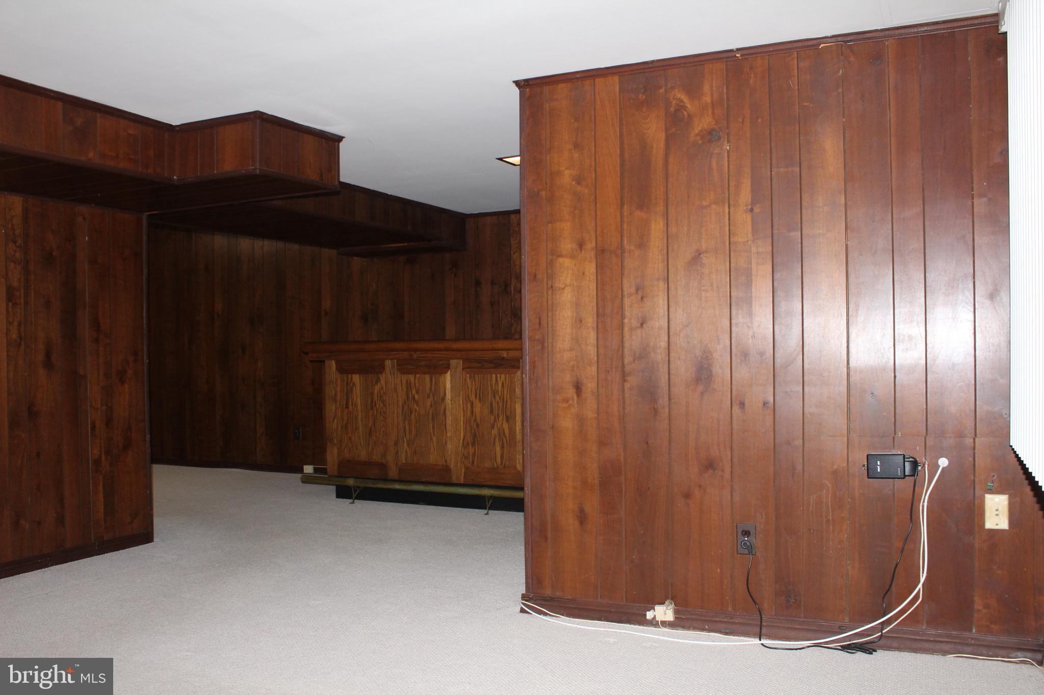 BONNIE BRAE - Residential Lease