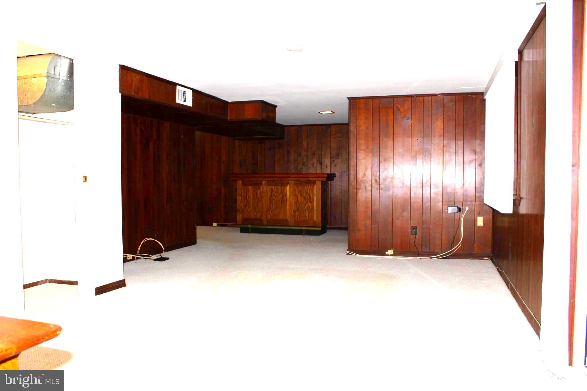 BONNIE BRAE - Residential Lease