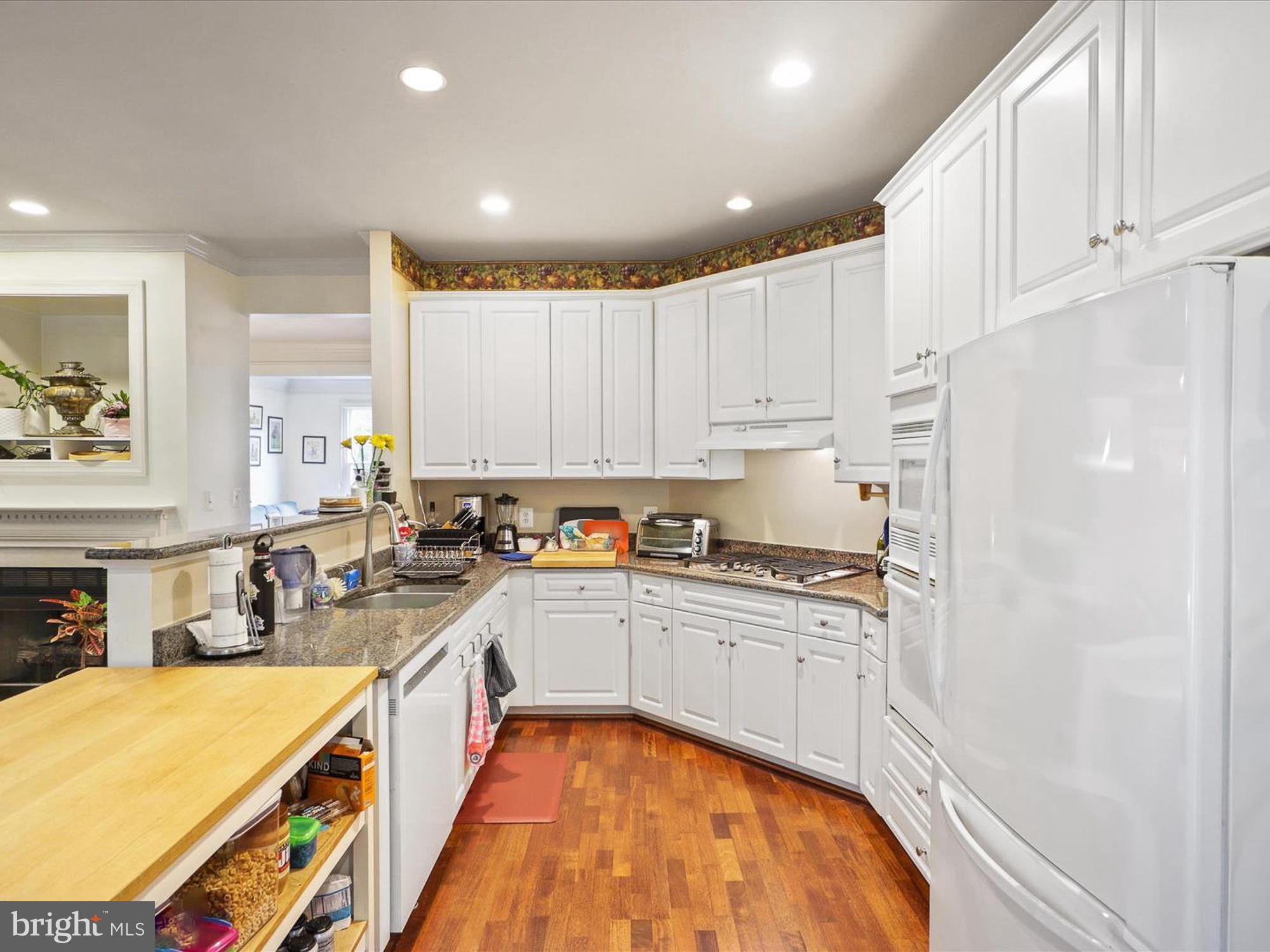 WHITTIER PARK - Residential Lease