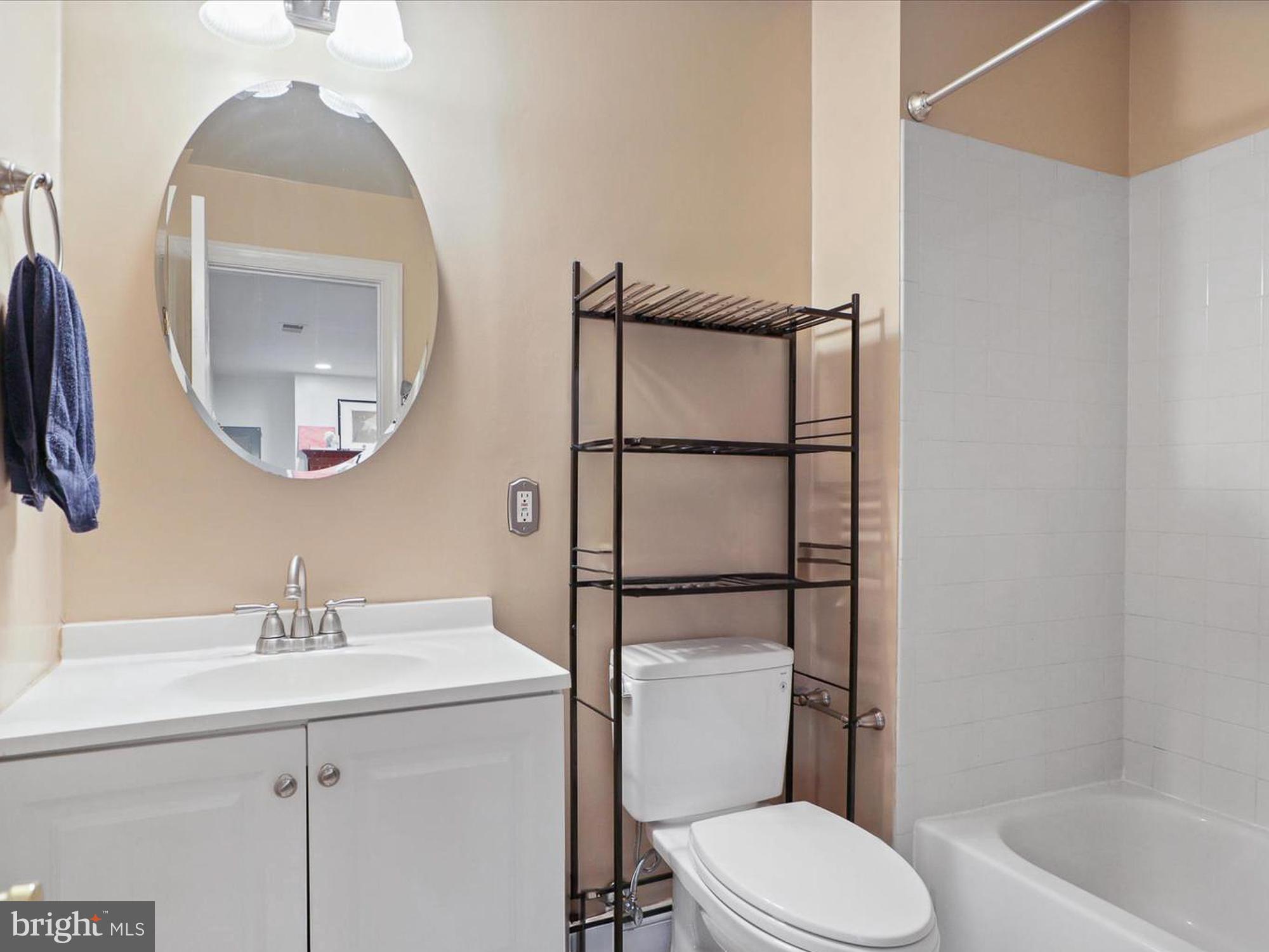 WHITTIER PARK - Residential Lease