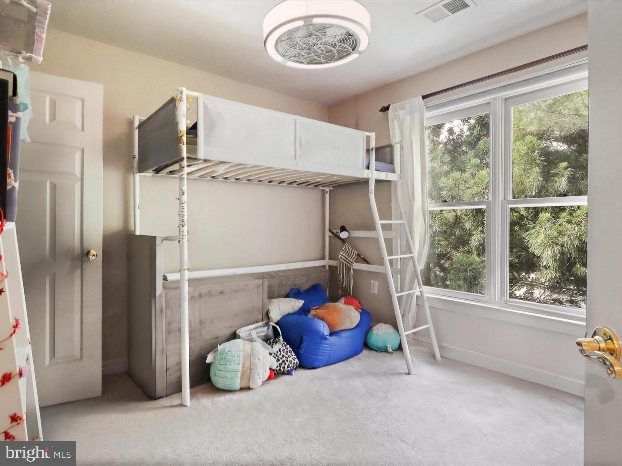 WHITTIER PARK - Residential Lease