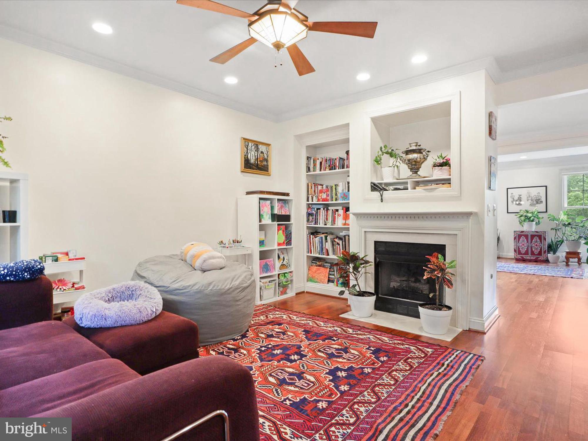 WHITTIER PARK - Residential Lease