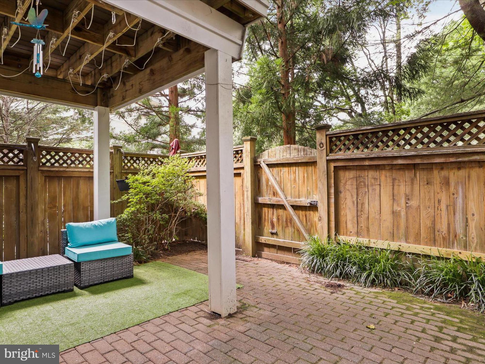 WHITTIER PARK - Residential Lease