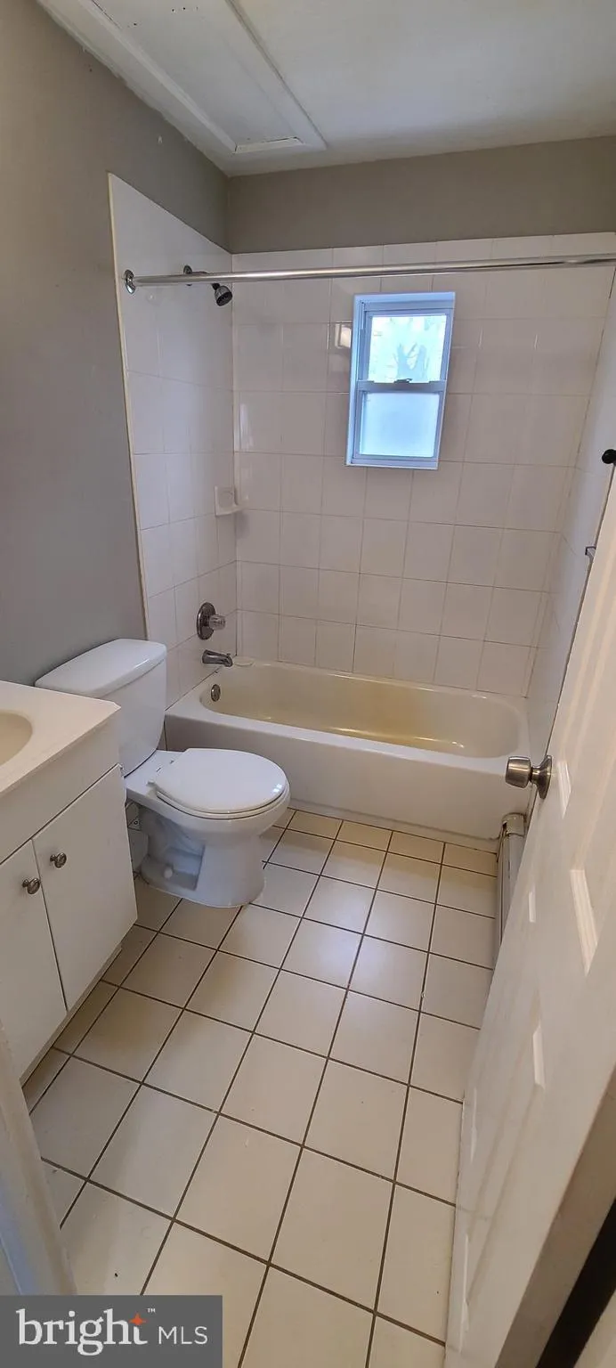 Bellmawr, New Jersey 08031, United States, 2 Bedrooms Bedrooms, ,2 BathroomsBathrooms,Residential,Active,136821