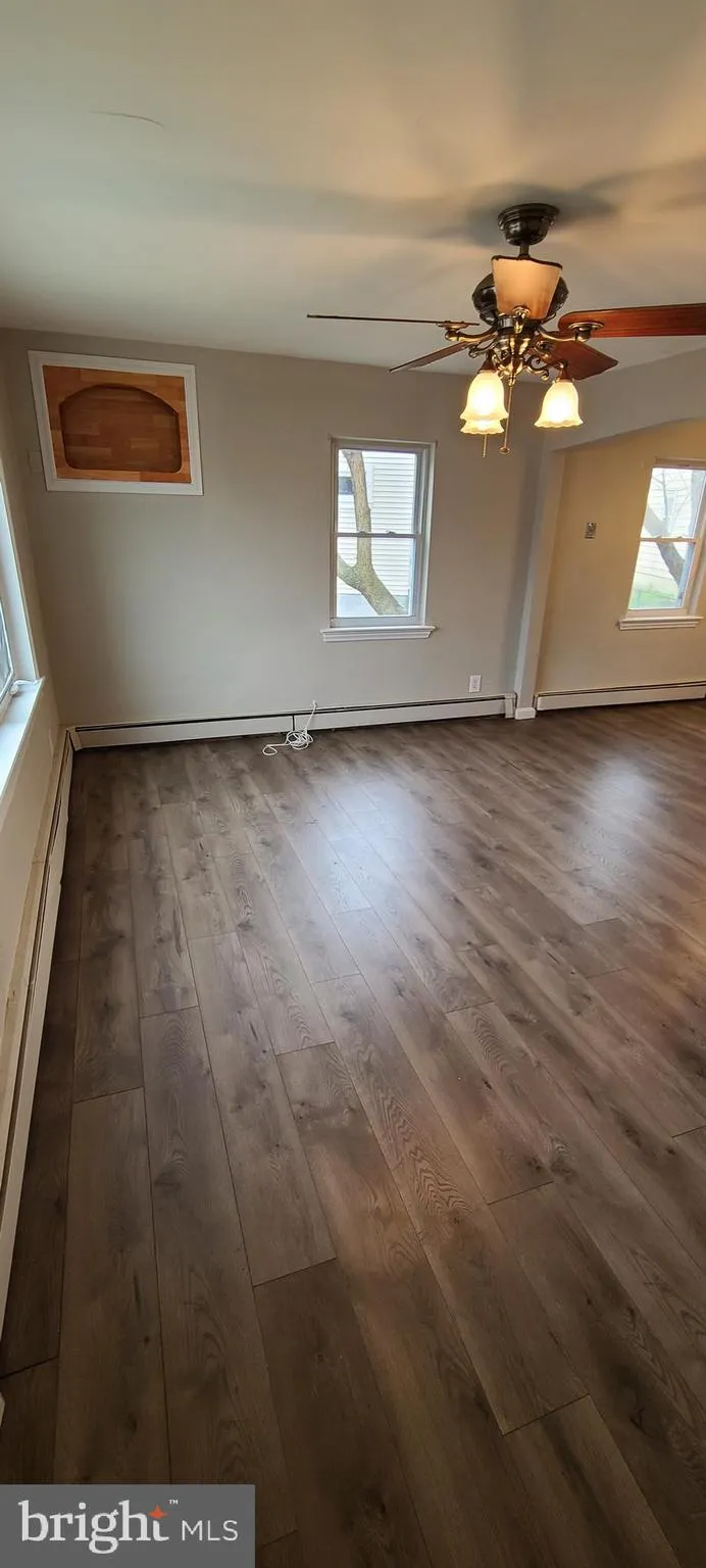 Bellmawr, New Jersey 08031, United States, 2 Bedrooms Bedrooms, ,2 BathroomsBathrooms,Residential,Active,136821