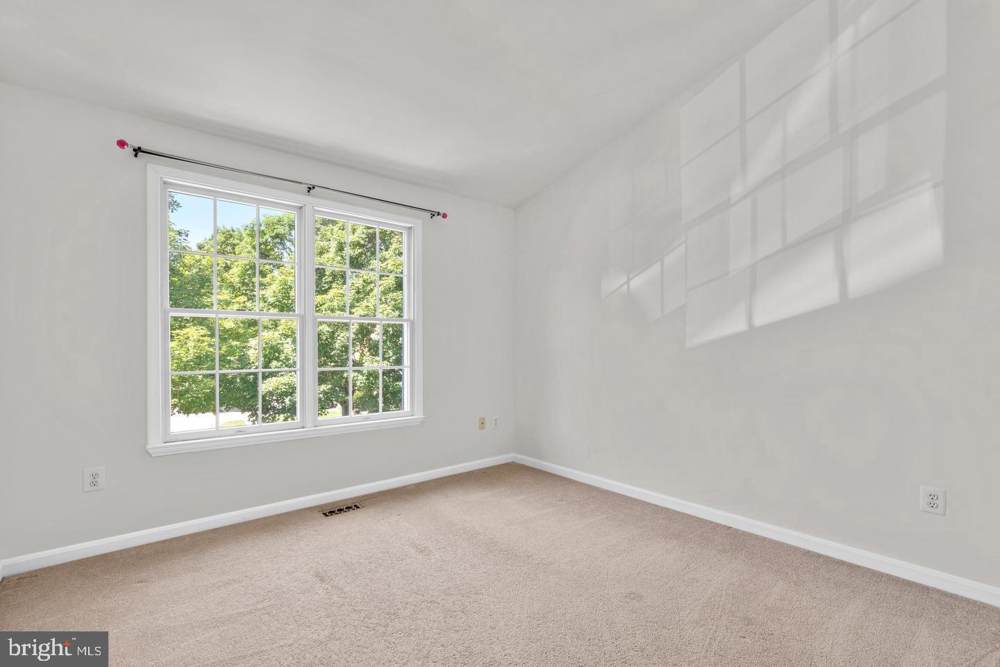 AUTUMN OAKS - Residential Lease