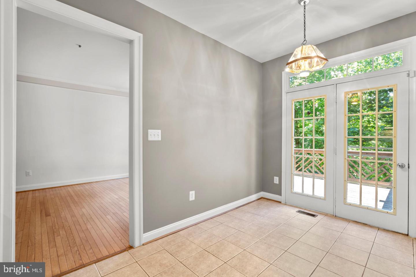 AUTUMN OAKS - Residential Lease