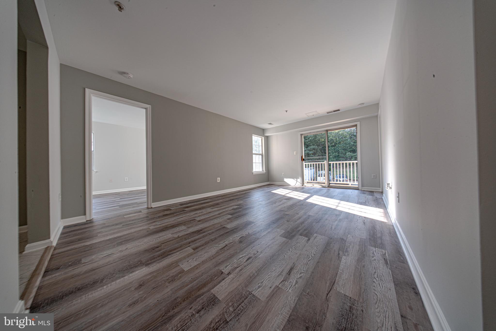 SUMMERHOUSE CONDO - Residential