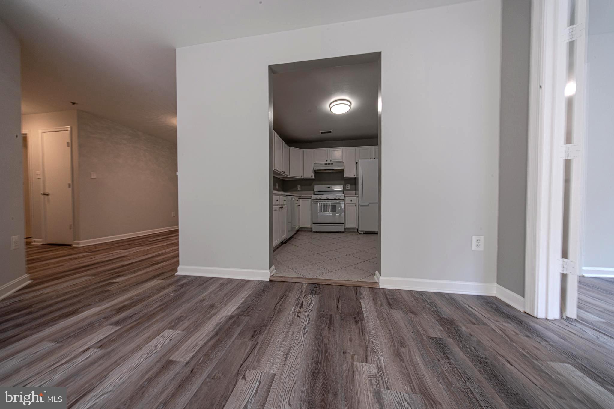 SUMMERHOUSE CONDO - Residential