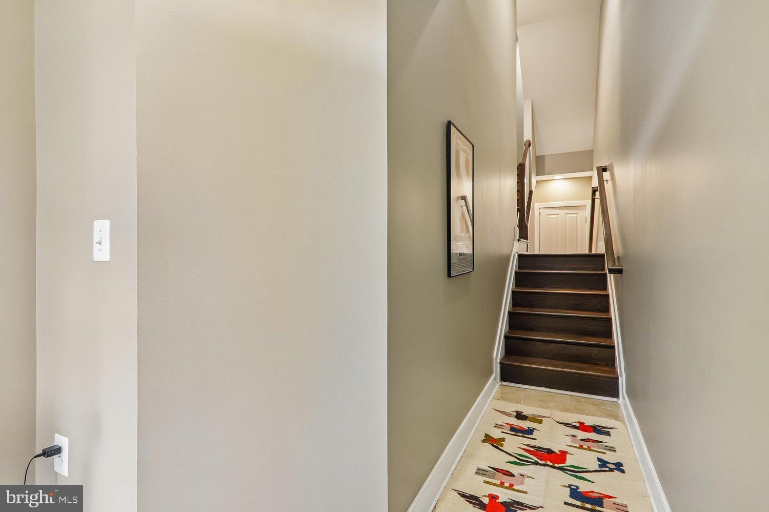620 E HOWELL AVENUE 102