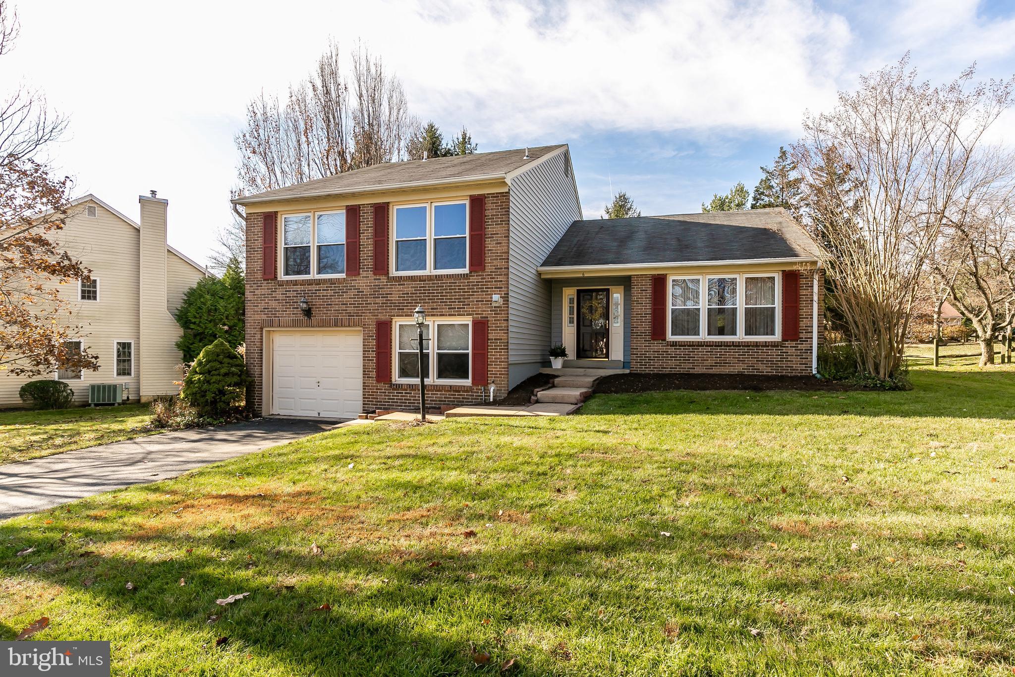 HUNT RIDGE - Residential