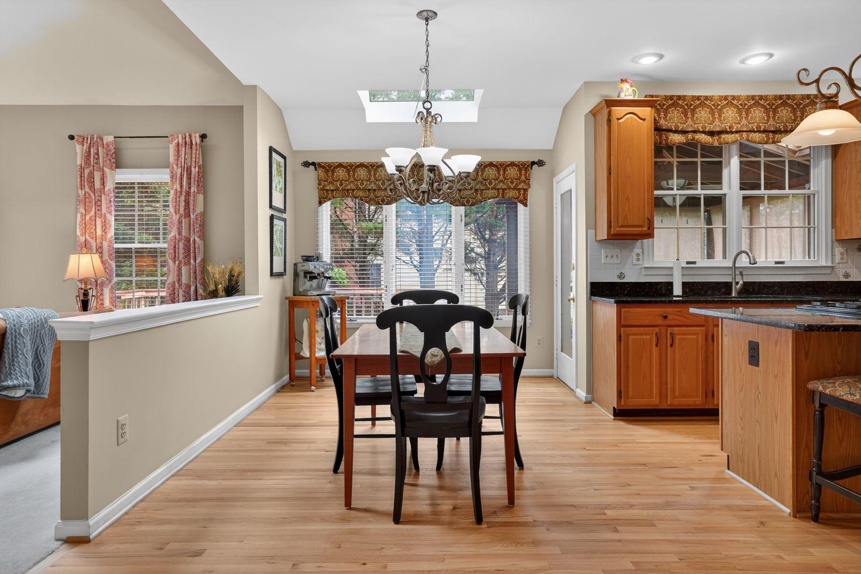 CENTURY OAK - Residential