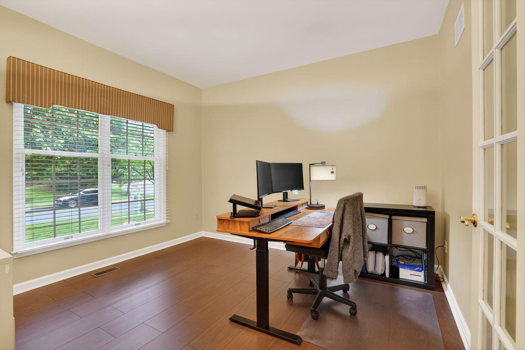 CENTURY OAK - Residential