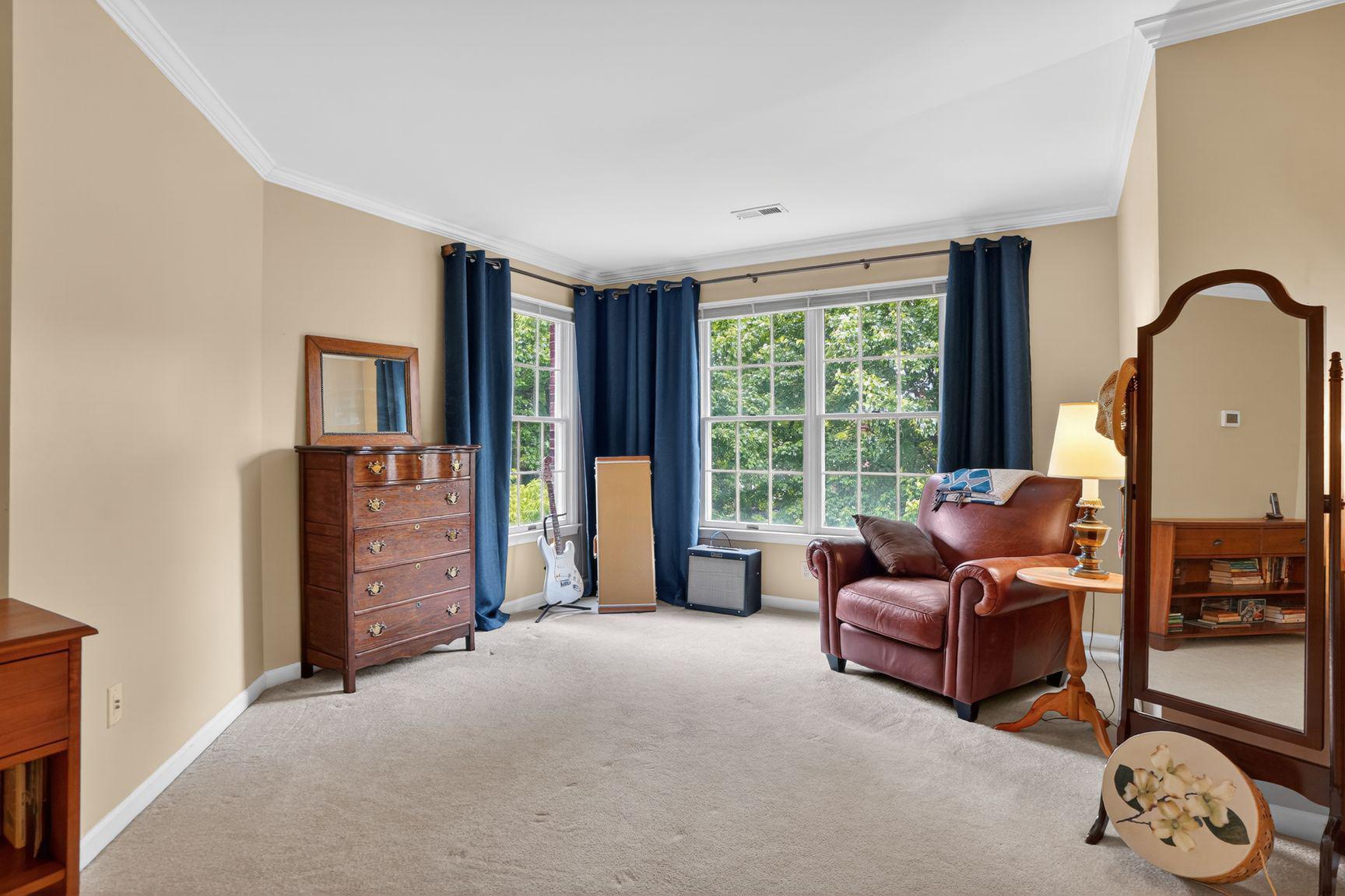 CENTURY OAK - Residential