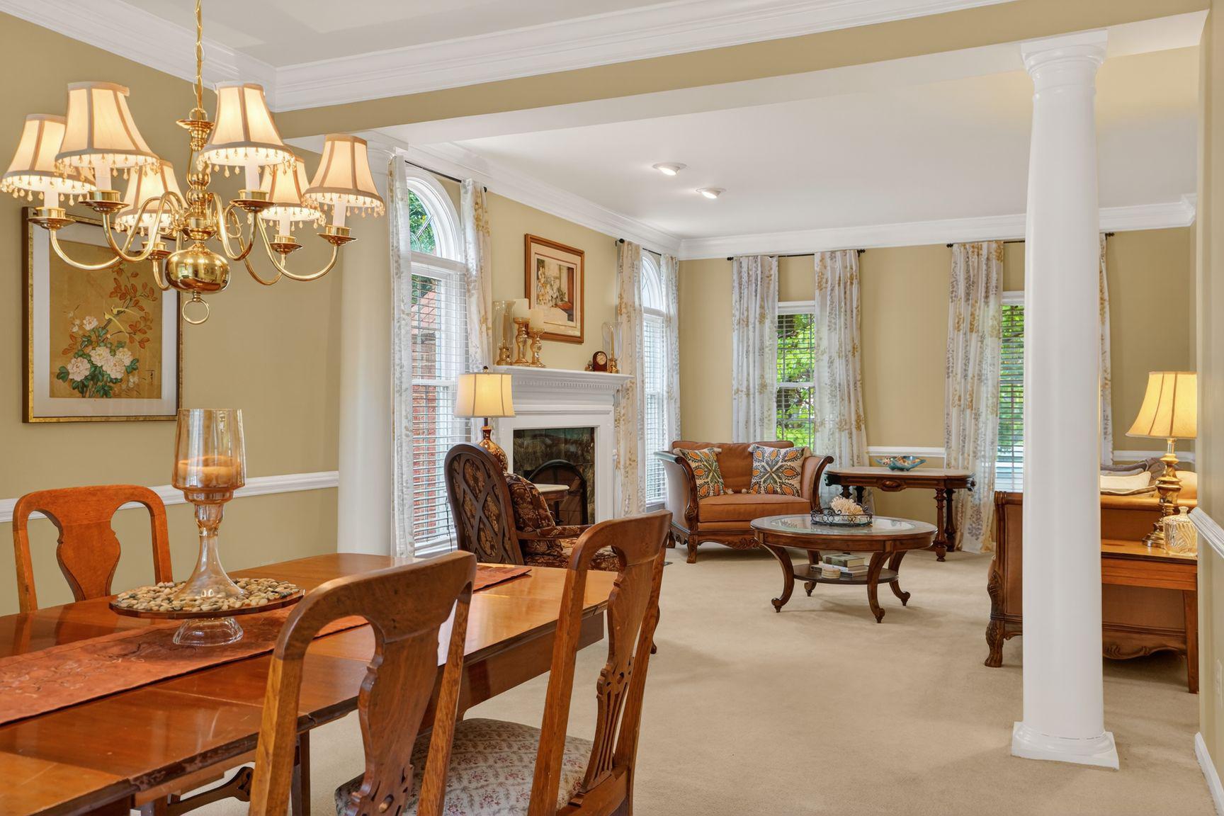 CENTURY OAK - Residential