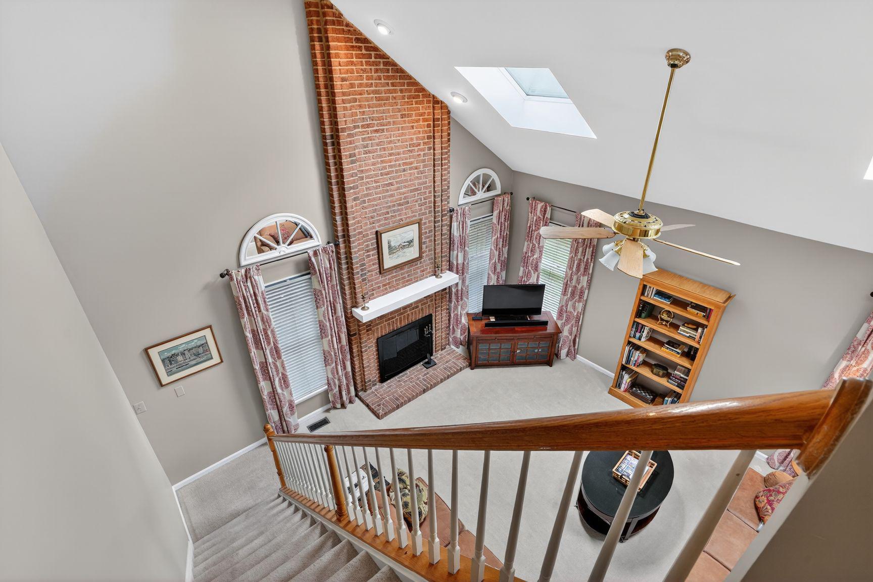 CENTURY OAK - Residential