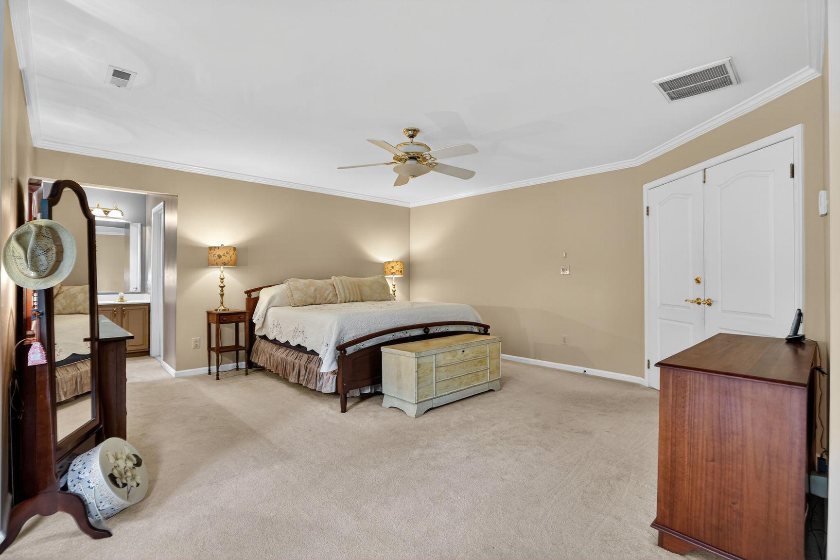 CENTURY OAK - Residential