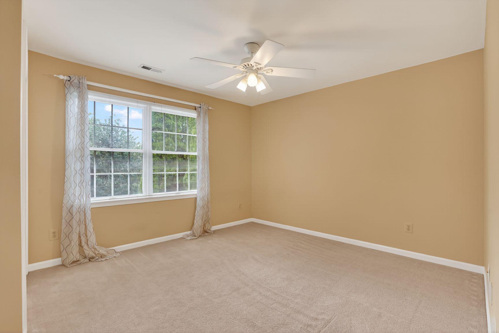 CENTURY OAK - Residential