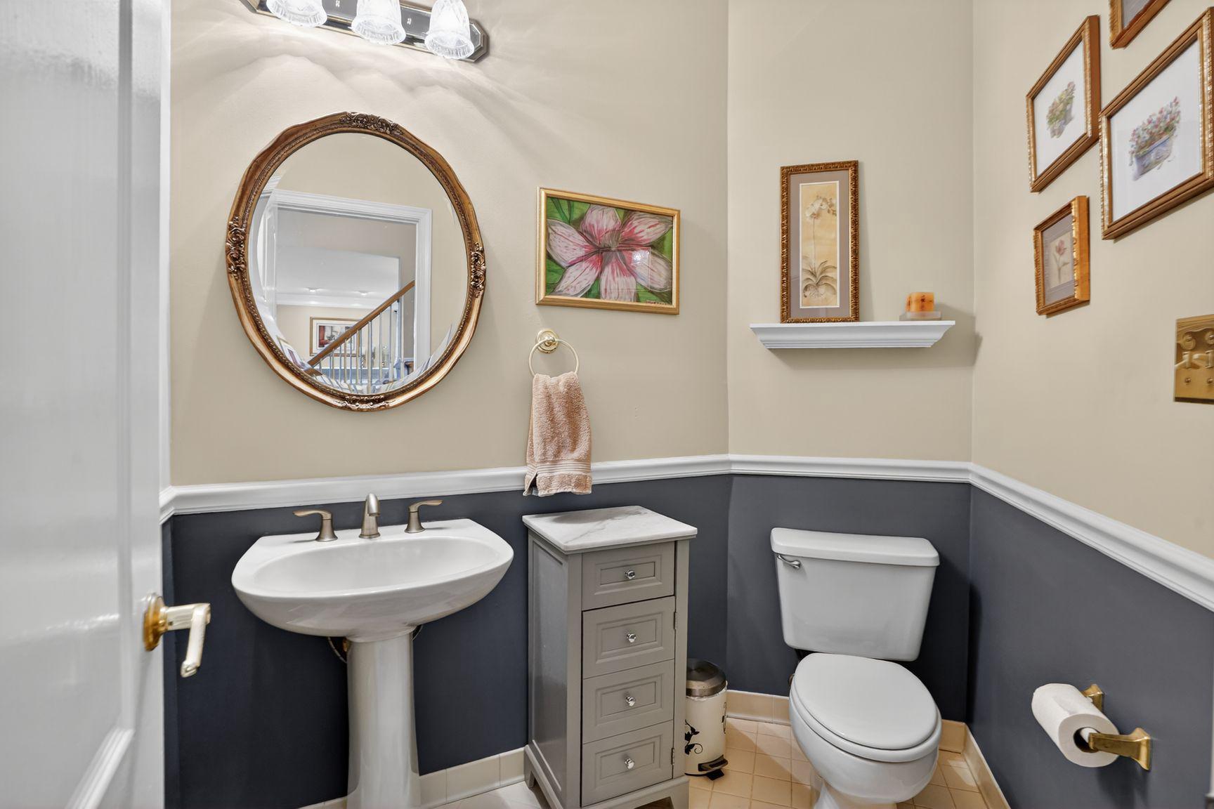 CENTURY OAK - Residential