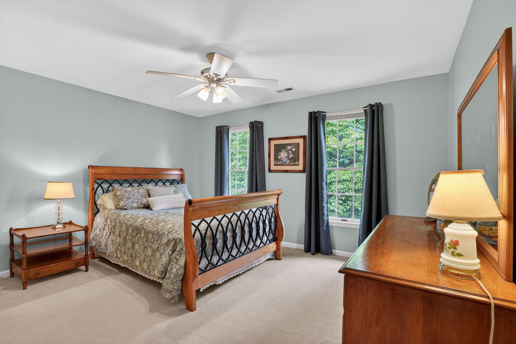 CENTURY OAK - Residential