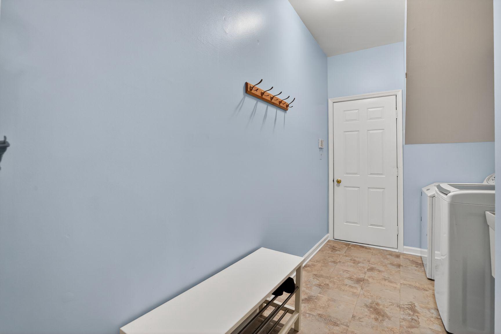 CENTURY OAK - Residential