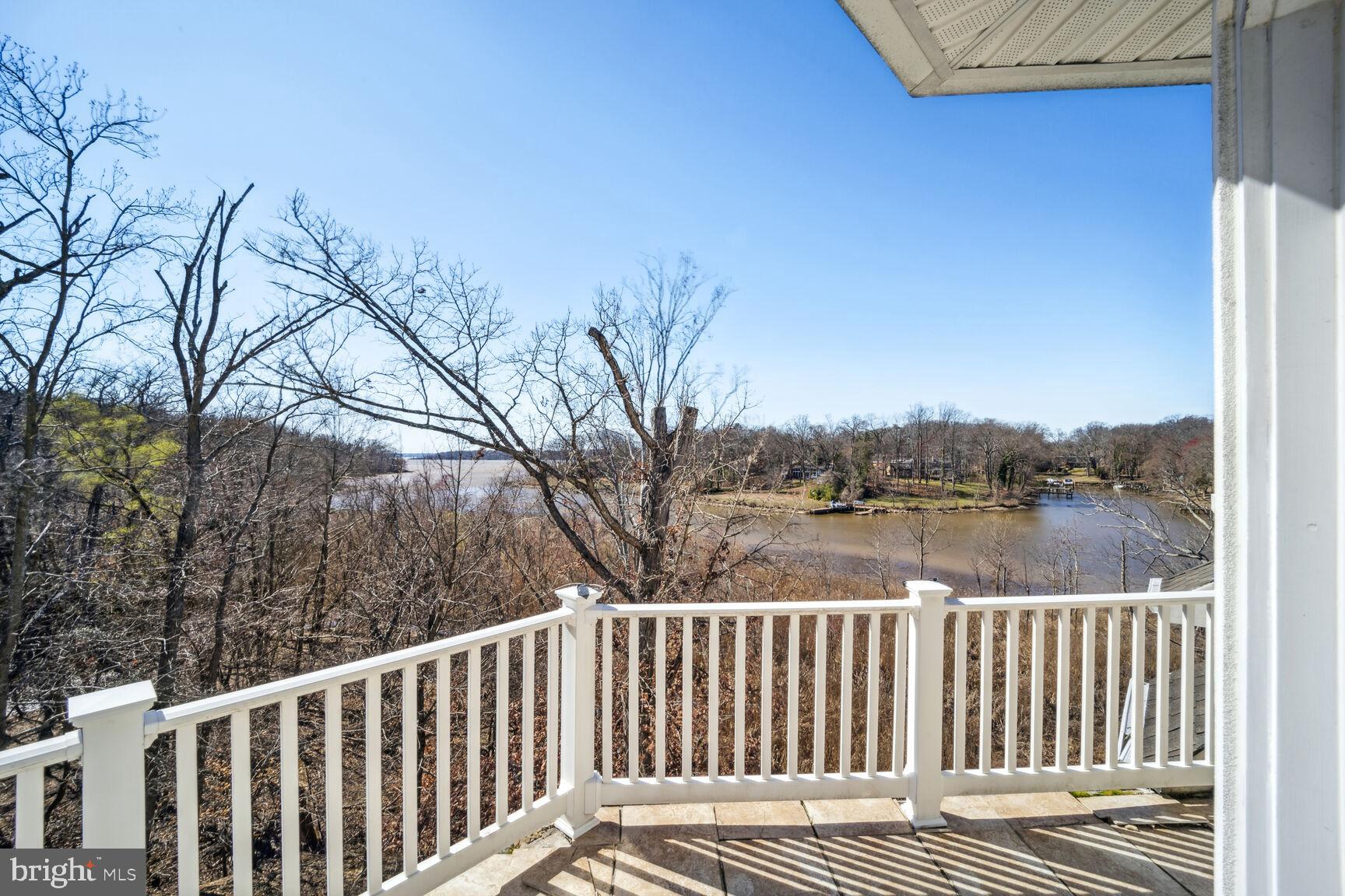 TANTALLON ON THE POTOMAC - Residential