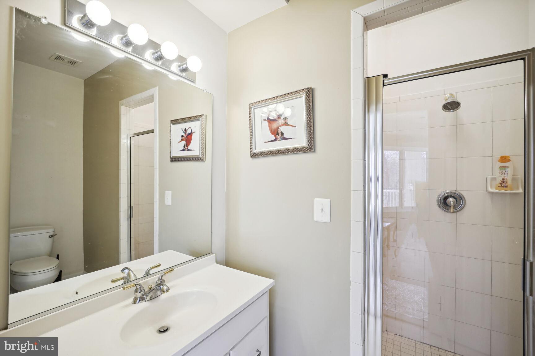 TANTALLON ON THE POTOMAC - Residential