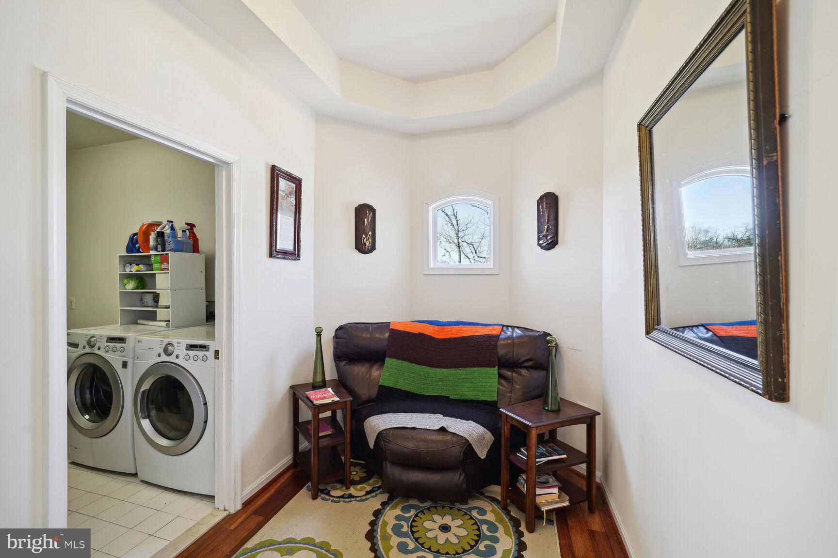 TANTALLON ON THE POTOMAC - Residential