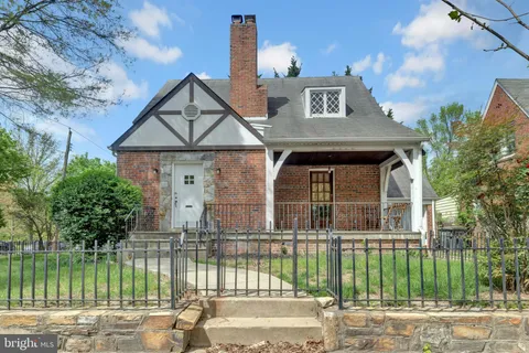 MLS: DCDC2197454