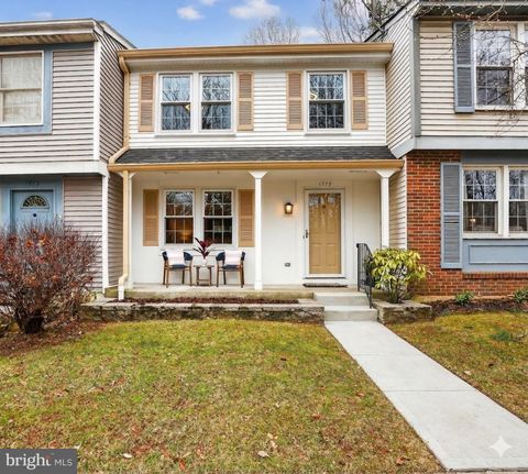 Photo of 1575 Bennington Woods Court, RESTON, VA 20194 (MLS # VAFX2296058)