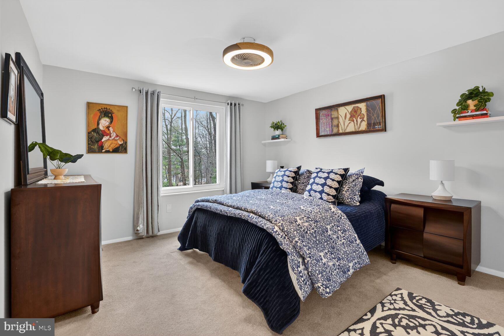 RESTON - Residential