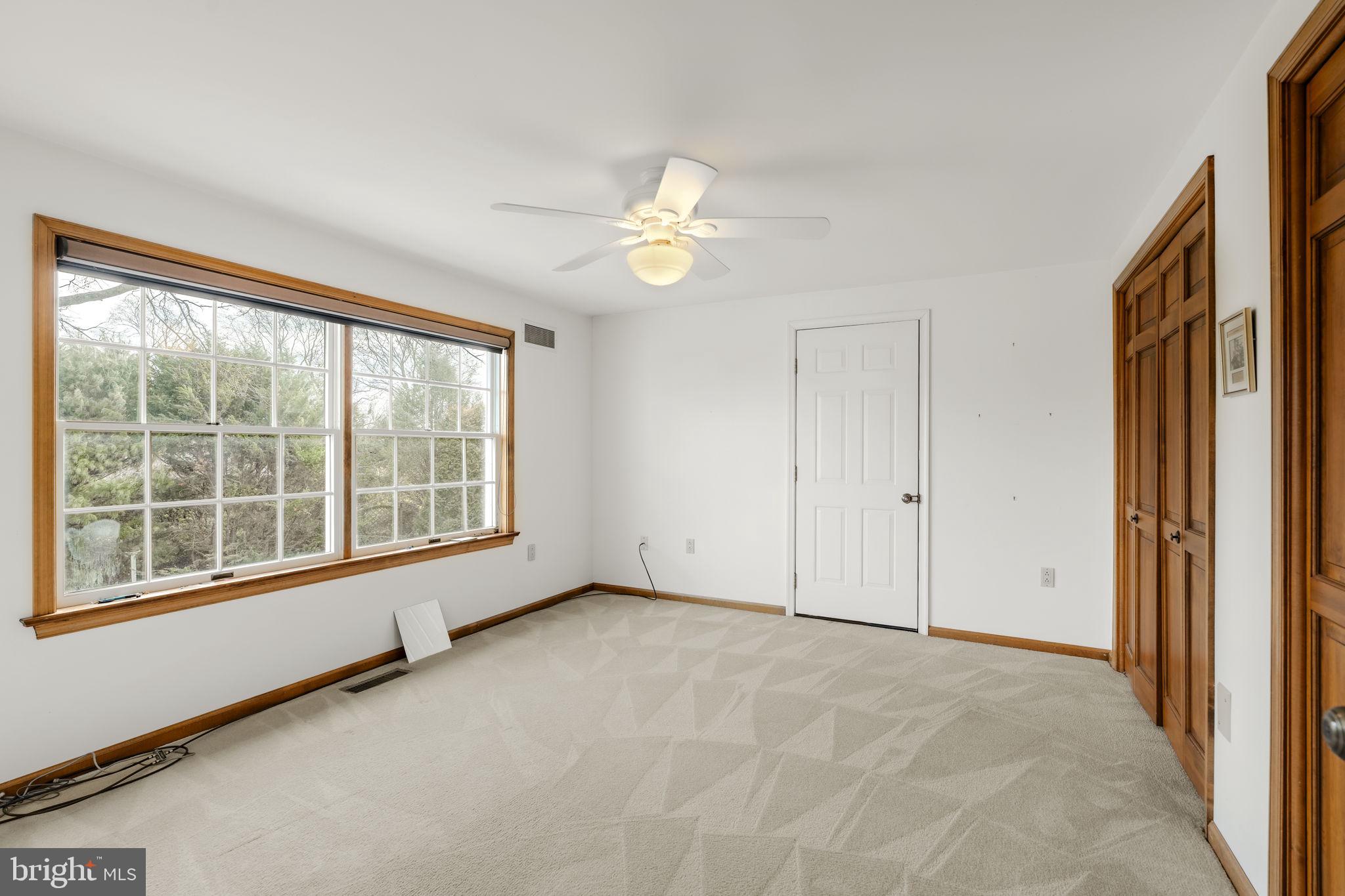 GREEN MEADOWS - Residential