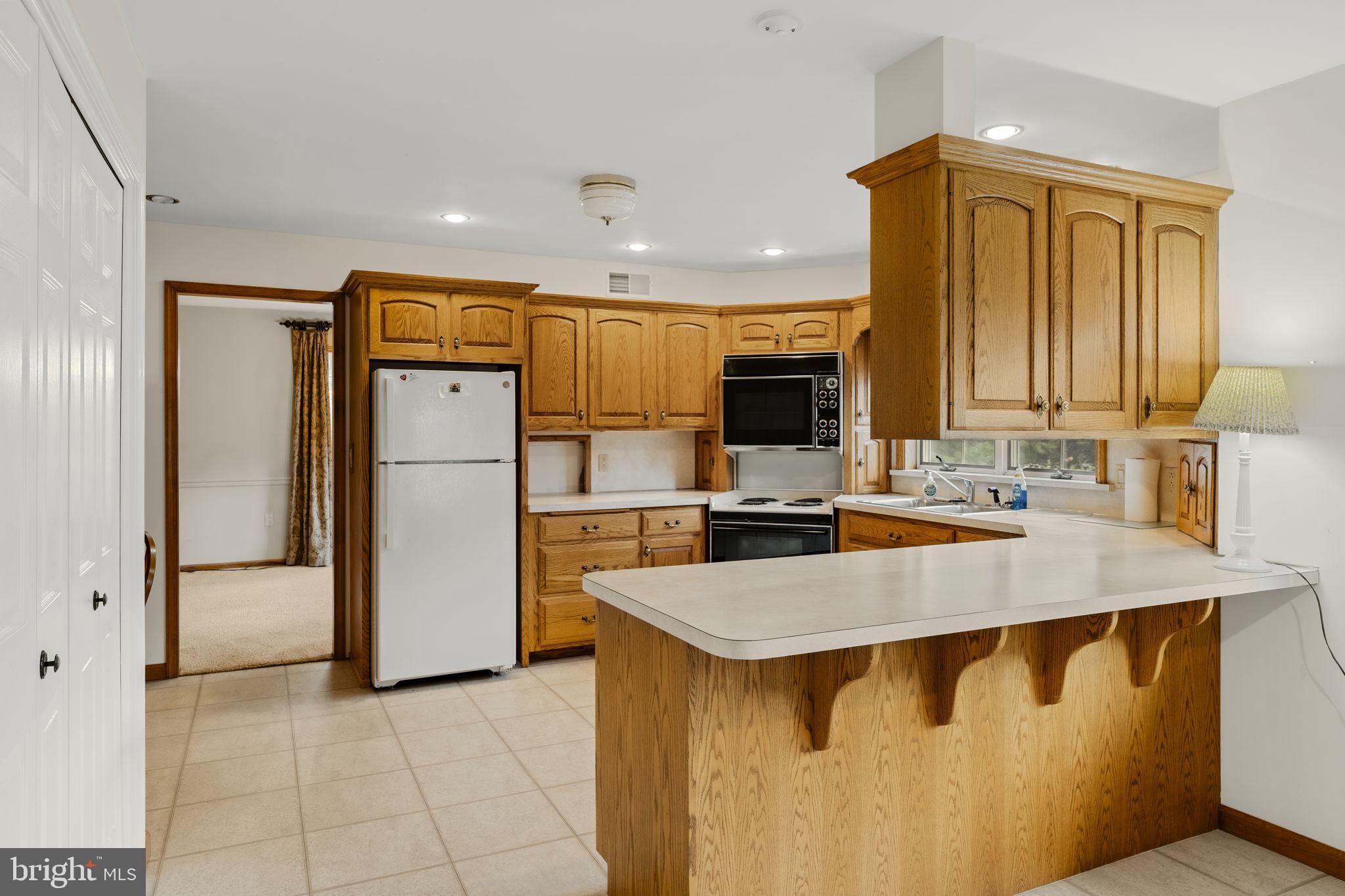 GREEN MEADOWS - Residential