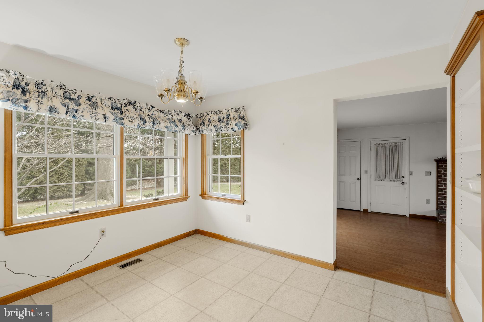 GREEN MEADOWS - Residential