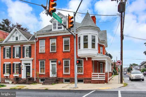 Photo of 258 Baltimore Street, HANOVER, PA 17331 (MLS # PAYK2109412)