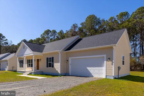 321 Huntsman Way, Montross, VA MLS: VAWE2007766
