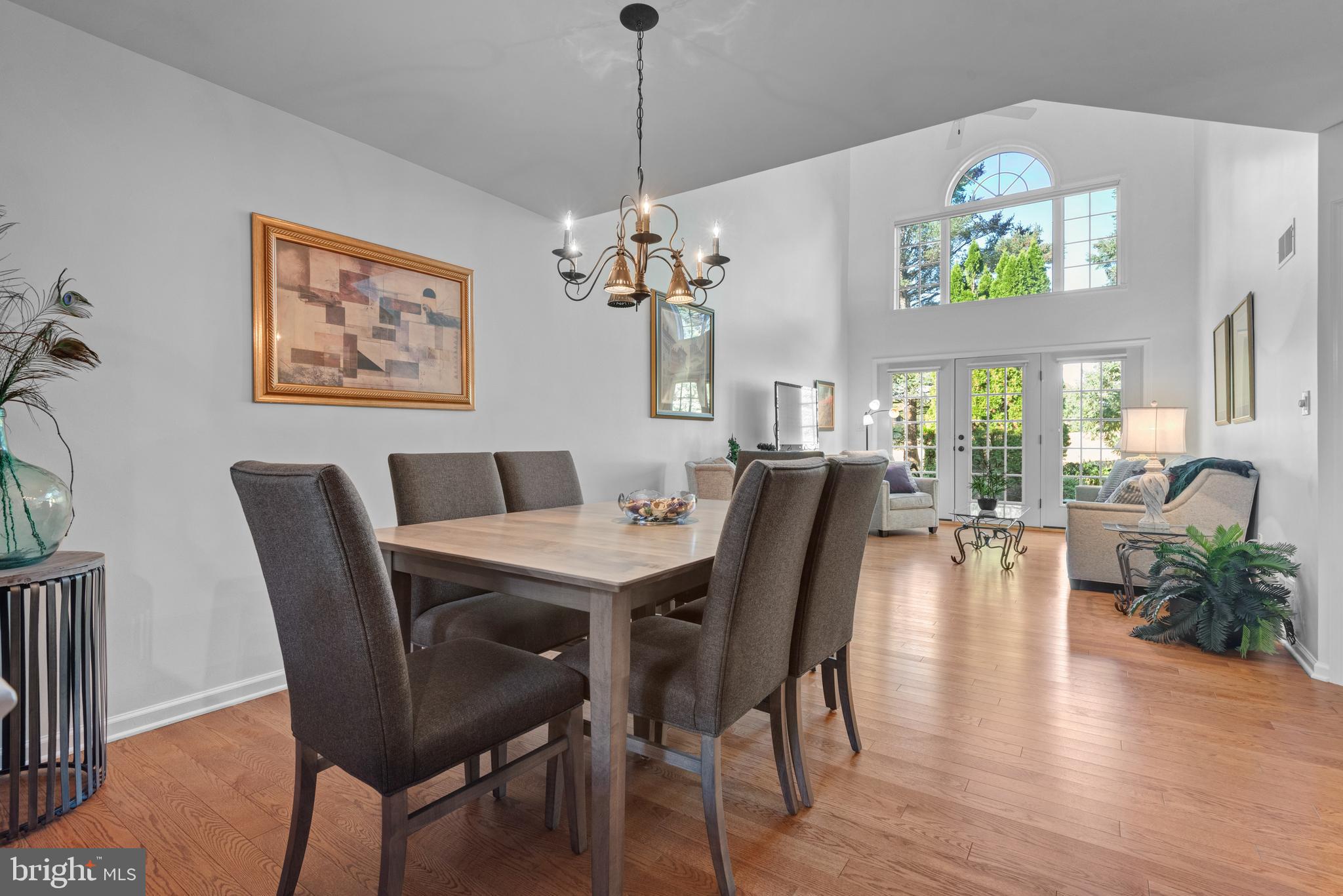 CARDIFF COURT - Residential