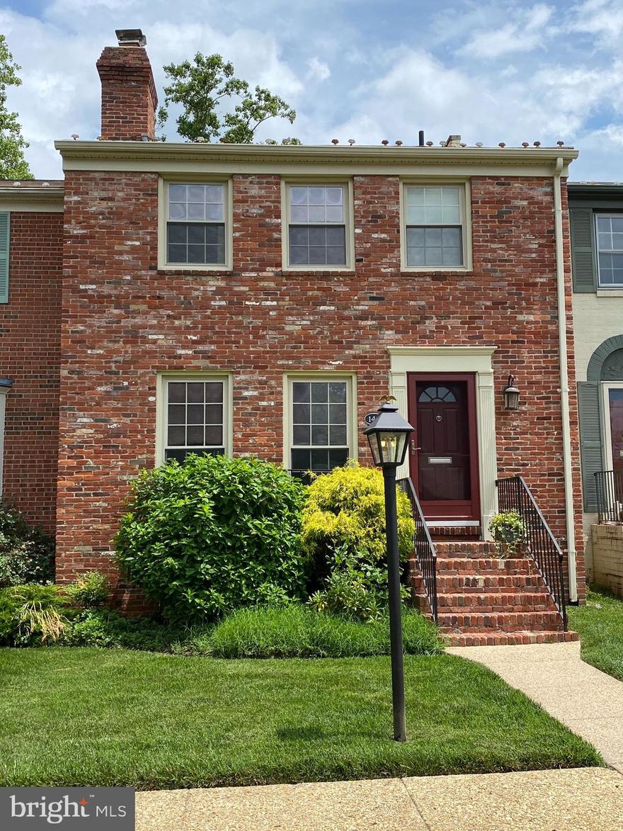 **INVESTMENT PROPERTY** This is a fabulous opportunity for you to get in on this investment property. Do not miss out on this exquisite gem! This very spacious 3 bedroom, 2 full baths, 2 half baths colonial townhouse is  well-maintained.  Located in highly desirable Vienna, this property is within walking distance to shops, restaurants, parks and public transportation.  There is a 2-year lease attached to this property with an excellent tenant.  This property will not last!