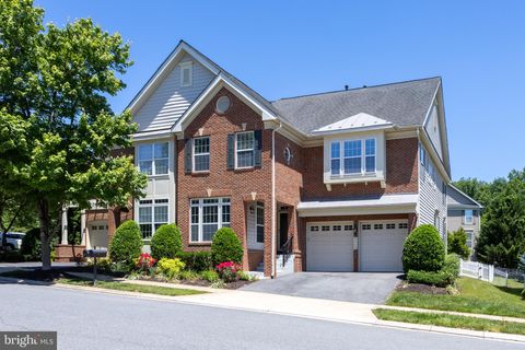 Townhouse For Rent - 9113 Back Drop Drive<br/> PERRY HALL, MD 21128