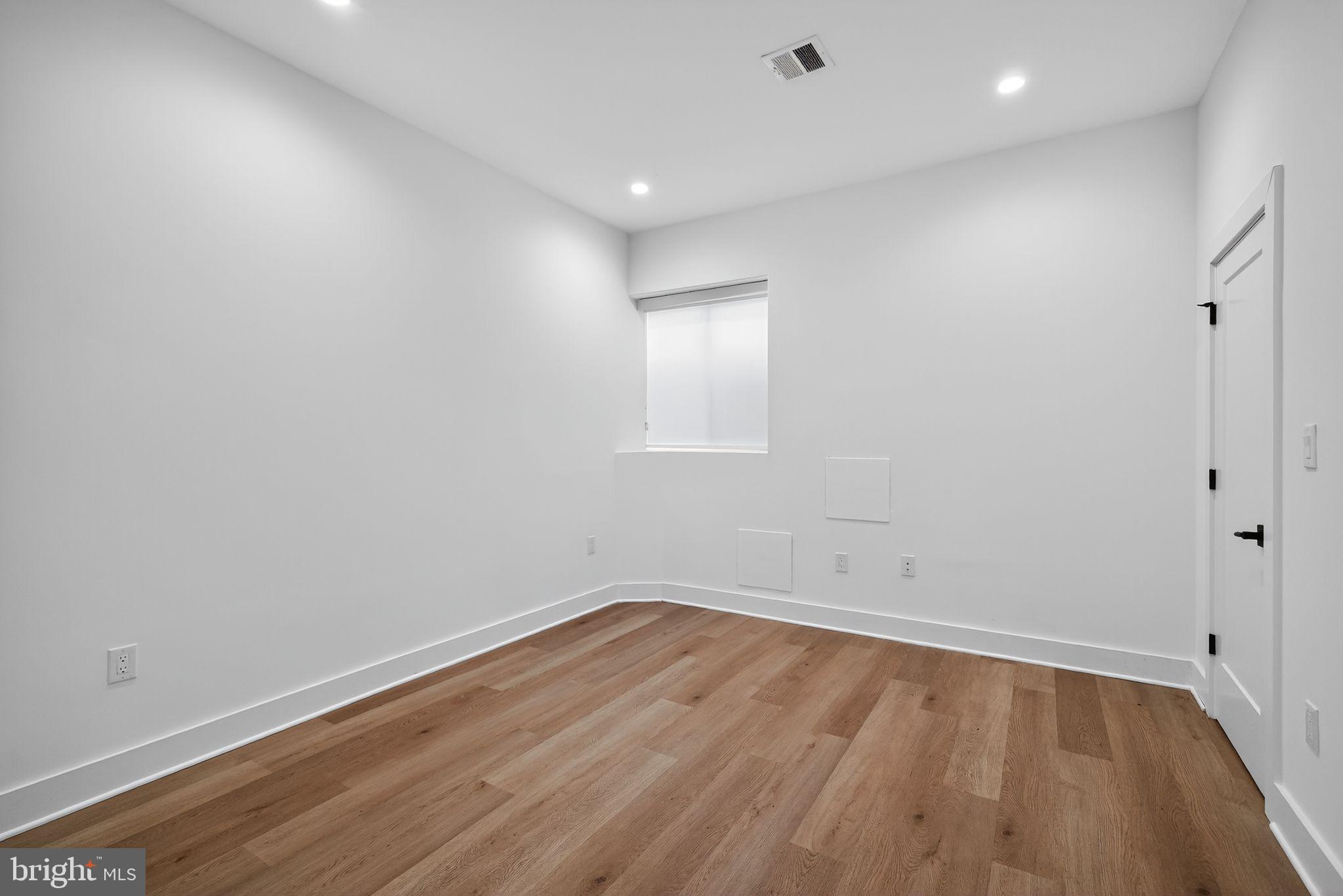 MT AIRY (EAST) - Residential