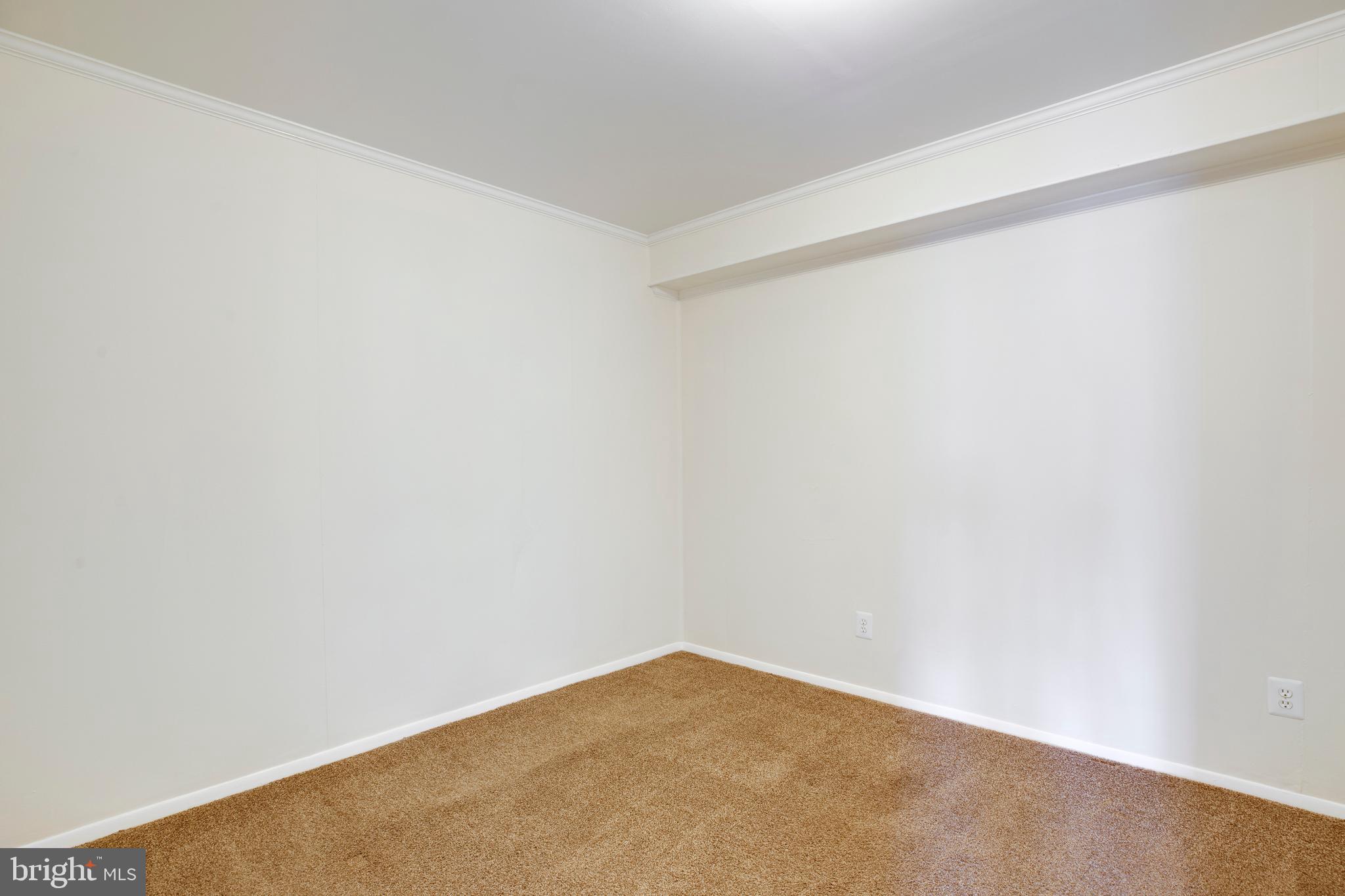 GREENWICH - Residential