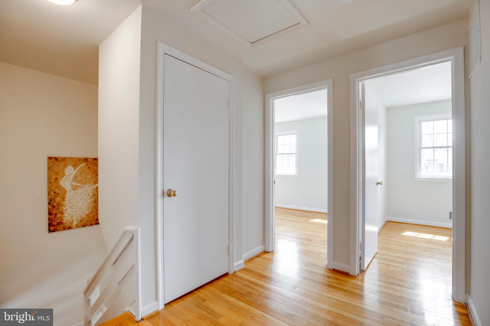 GREENWICH - Residential