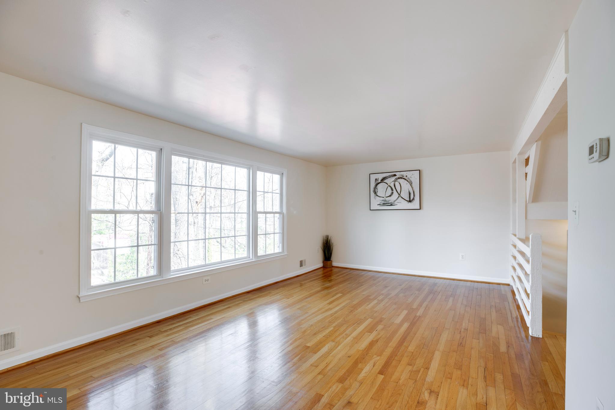 GREENWICH - Residential