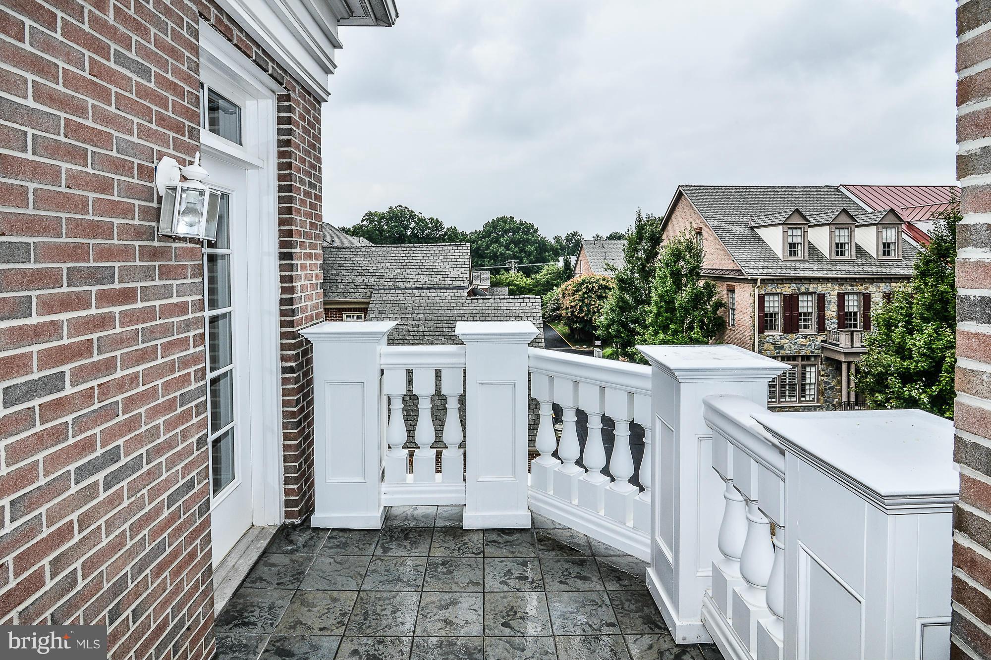 EVANS FARM - Residential