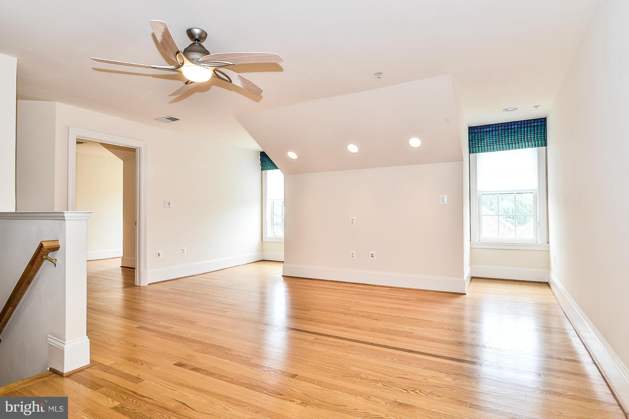 EVANS FARM - Residential