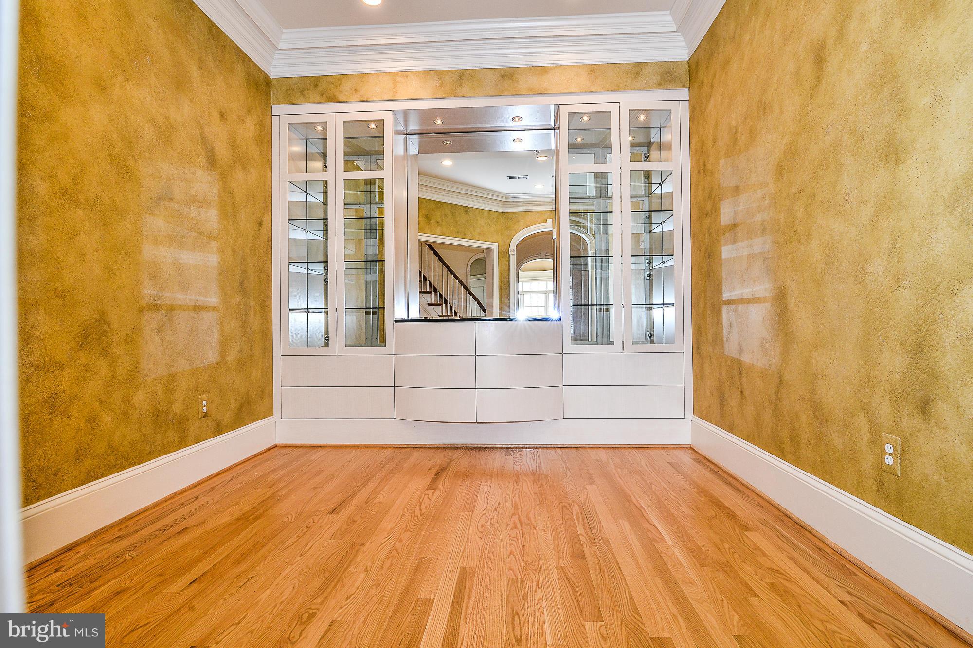 EVANS FARM - Residential