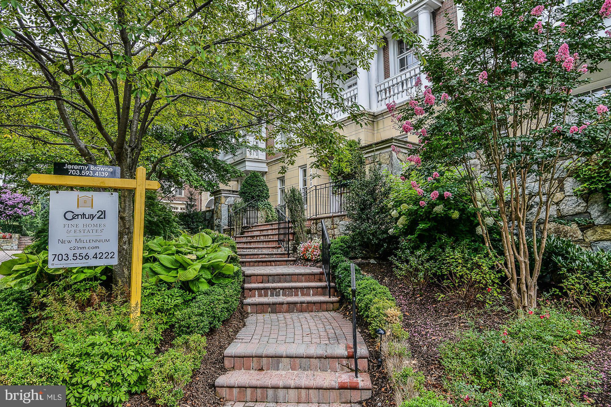 EVANS FARM - Residential