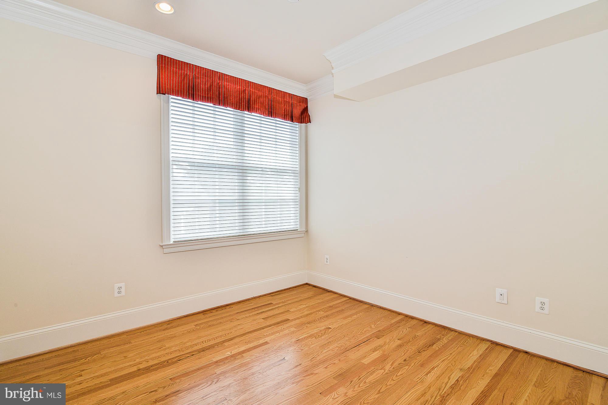 EVANS FARM - Residential